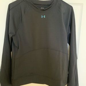 Under armor cold gear top